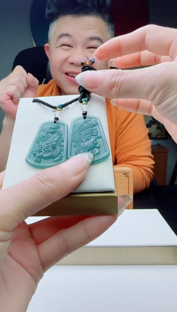 颈饰未镶嵌翡翠多样性发其一