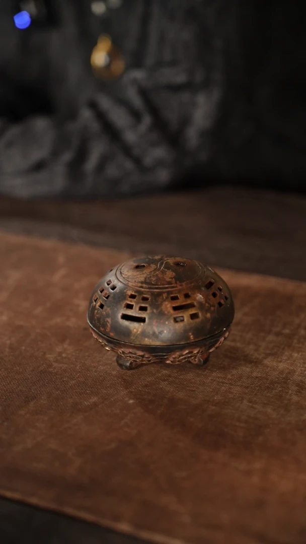 【闪购商品】熏炉 直径10高7。