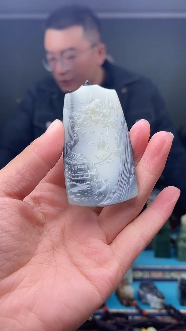 未镶嵌和田玉挂件1