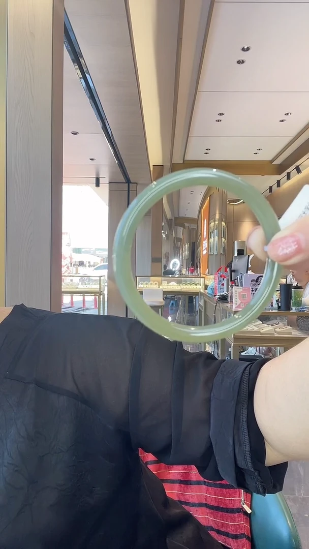 和田玉手镯未镶嵌秋月镯57