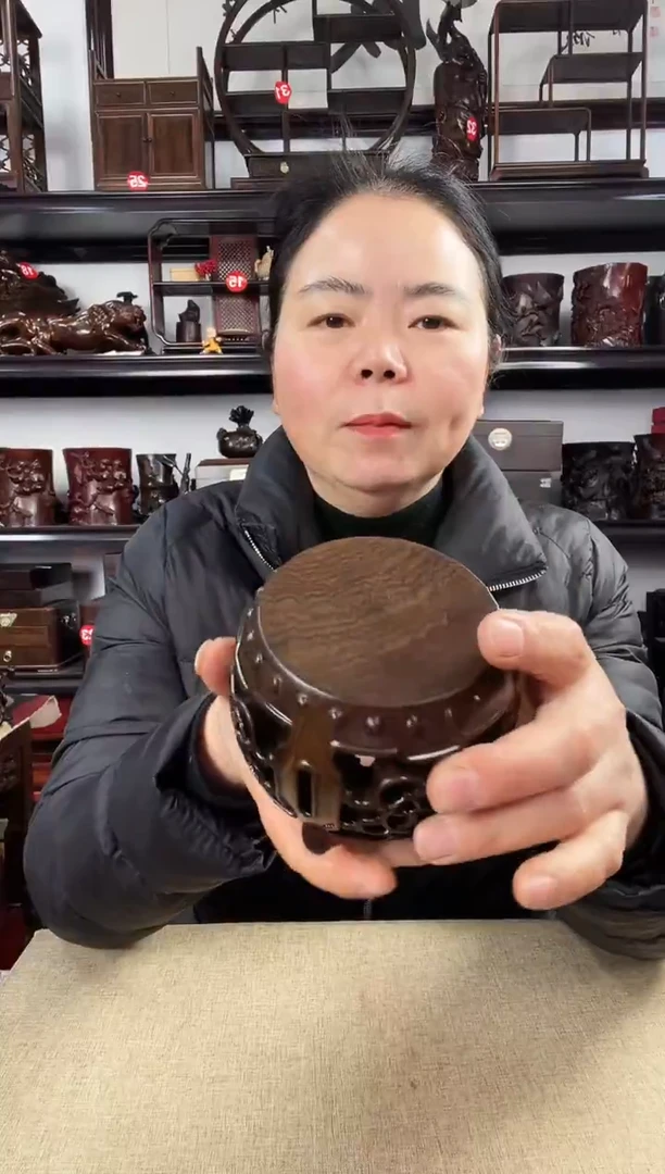 木新鼓老李红木工艺品