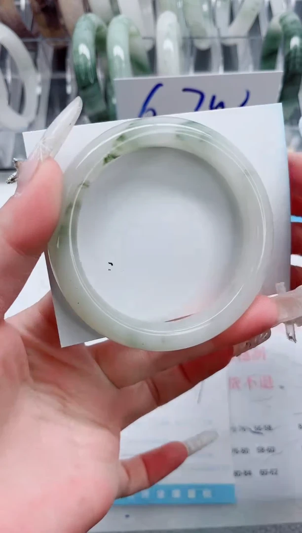 【闪购商品】石英质玉手镯未镶嵌A269-57.7