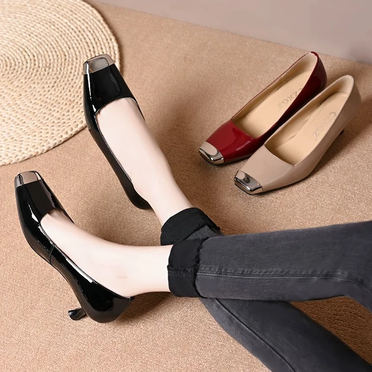 2025年新款气质小单鞋软底软面百搭不累脚 飞7