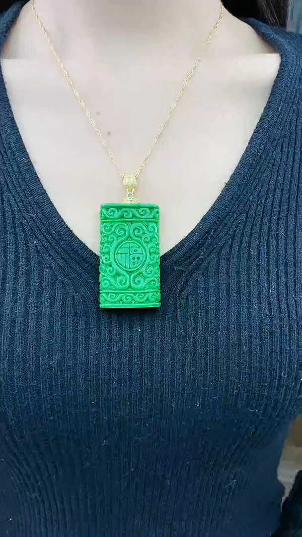 【闪购商品】翡翠颈饰14K金镶嵌D227吊坠