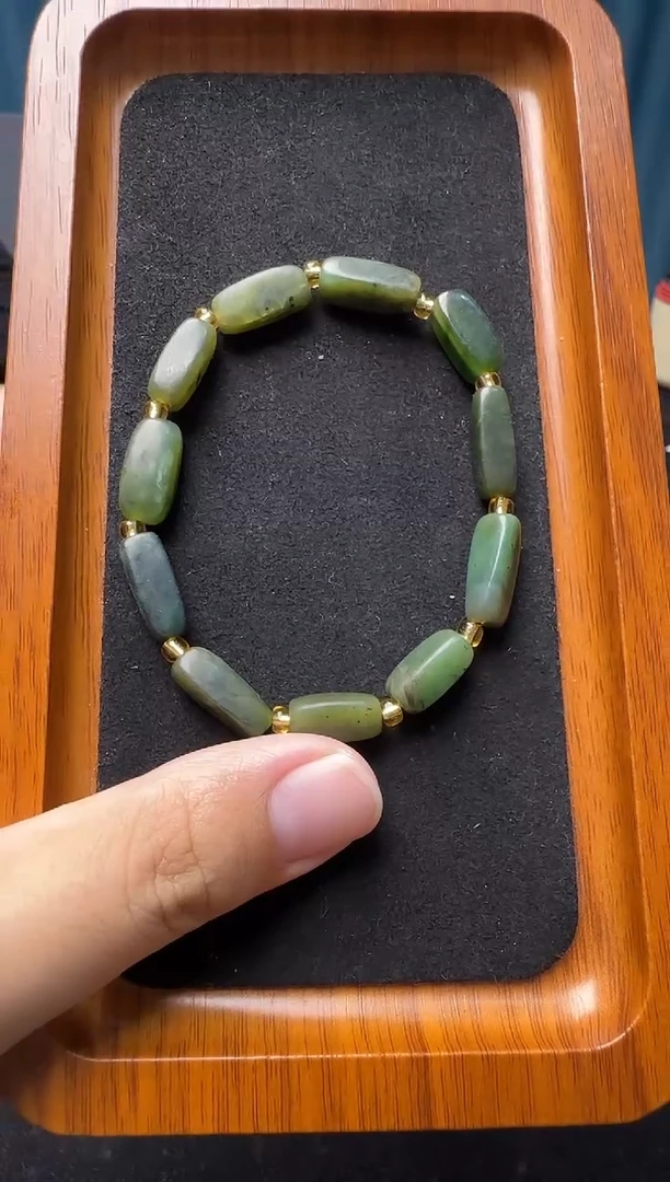 未镶嵌手链和田玉手串