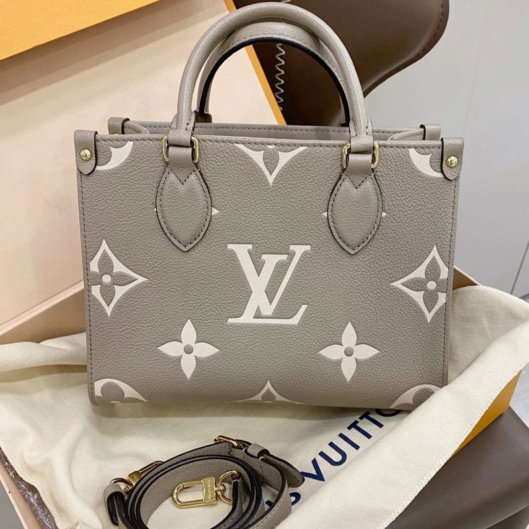 95新 LouisVuitton/路易威登 大象灰tote包/7QH37838