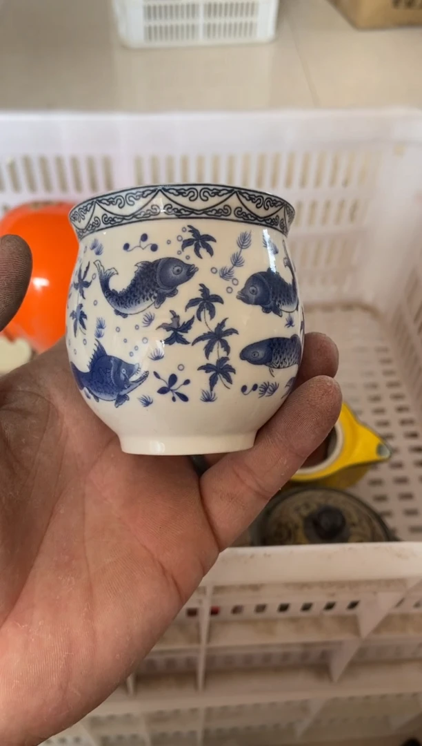 无运费险有瑕疵的摄影的产品有使用过的痕迹有点脏介意勿拍