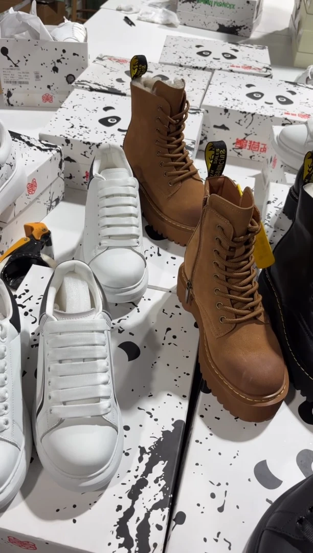 ღ**?黑蛇纹37秒拍秒付