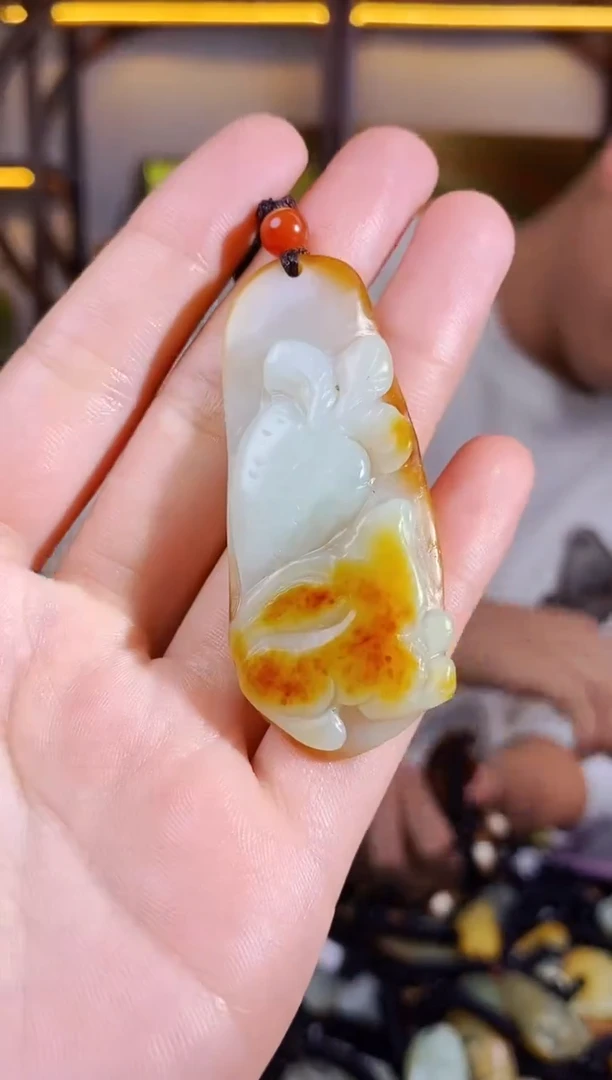 【闪购商品】和田玉颈饰未镶嵌1