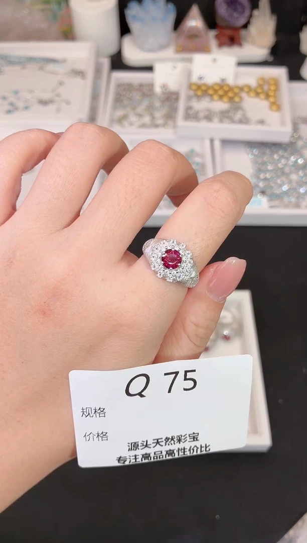 银S925镶嵌戒指石榴石多样性发一Q75