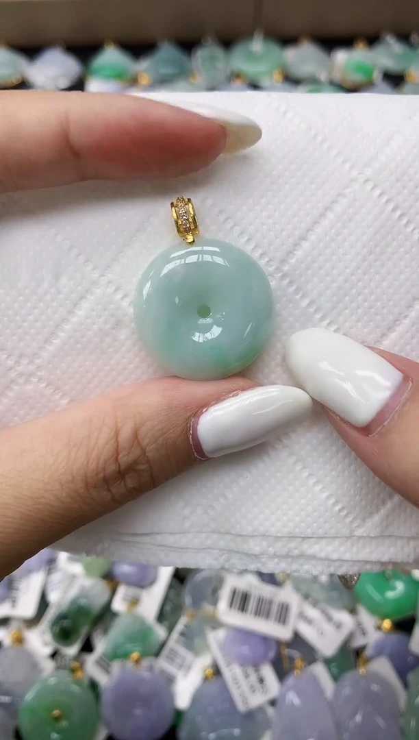 颈饰未镶嵌翡翠11111111111