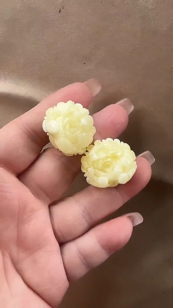 琥珀颈饰未镶嵌耳环