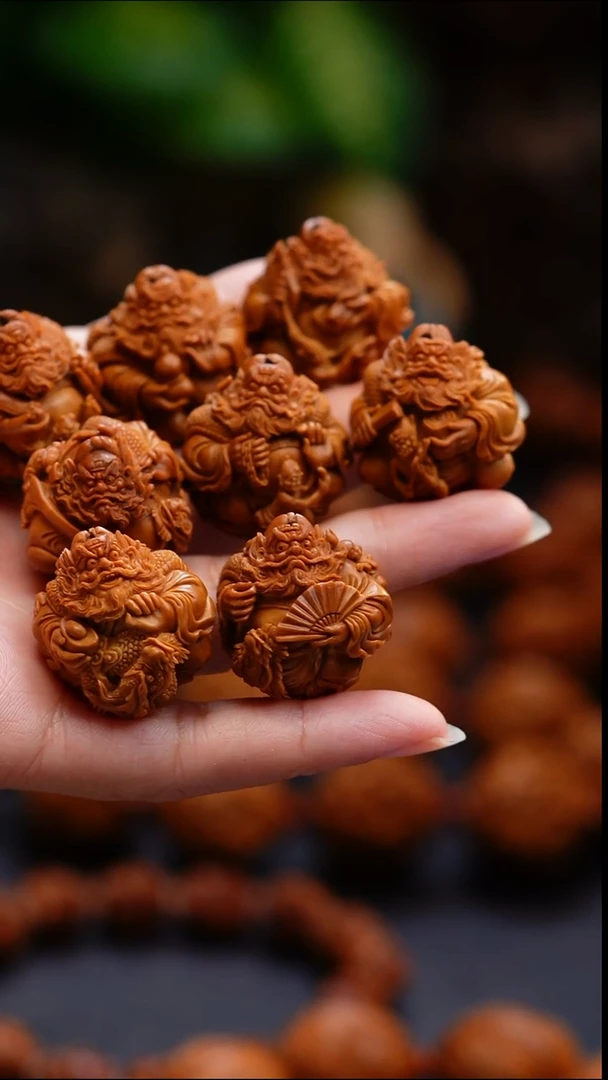 吊坠橄榄核林**总橄榄核