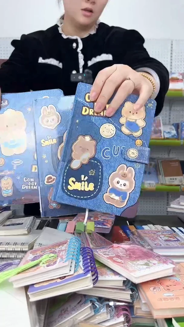 32K彩页磁扣手账112张-牛仔联盟-封面随机4本