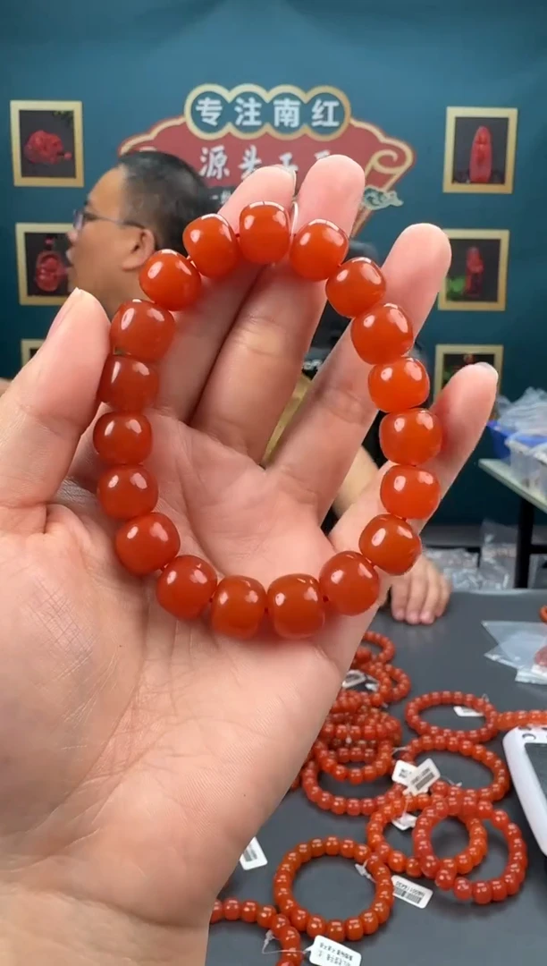 南红玛瑙未镶嵌手串172ZB0327产品一个
