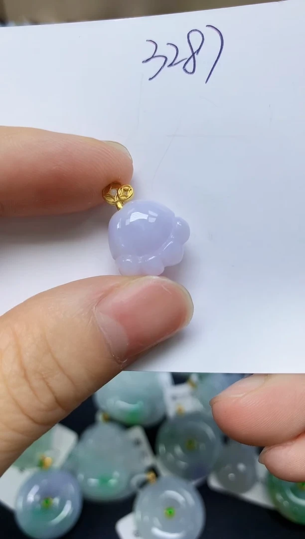 翡翠未镶嵌颈饰 天然缅甸翡翠A货