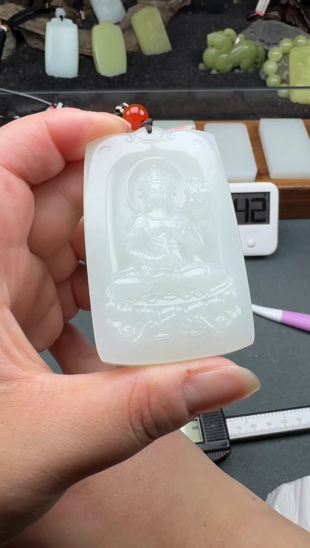 颈饰未镶嵌和田玉4