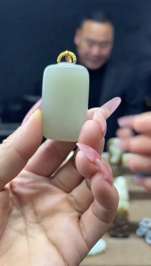 颈饰银S925镶嵌和田玉1