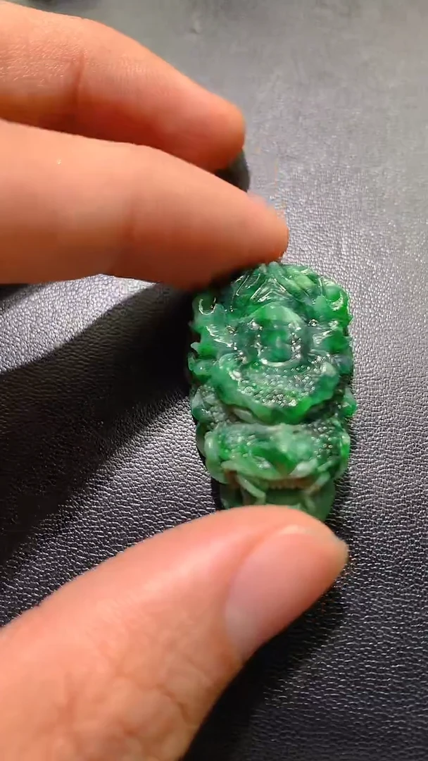 颈饰未镶嵌翡翠天然缅甸a货翡翠