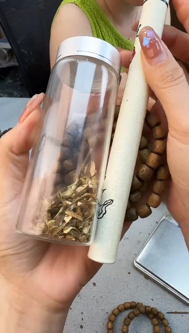 沉香碎屑沉香G09白奇鼓10克线香静静沉香甄选多样性发一