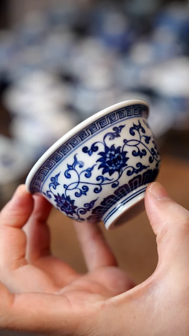 春风缠枝压手11111111