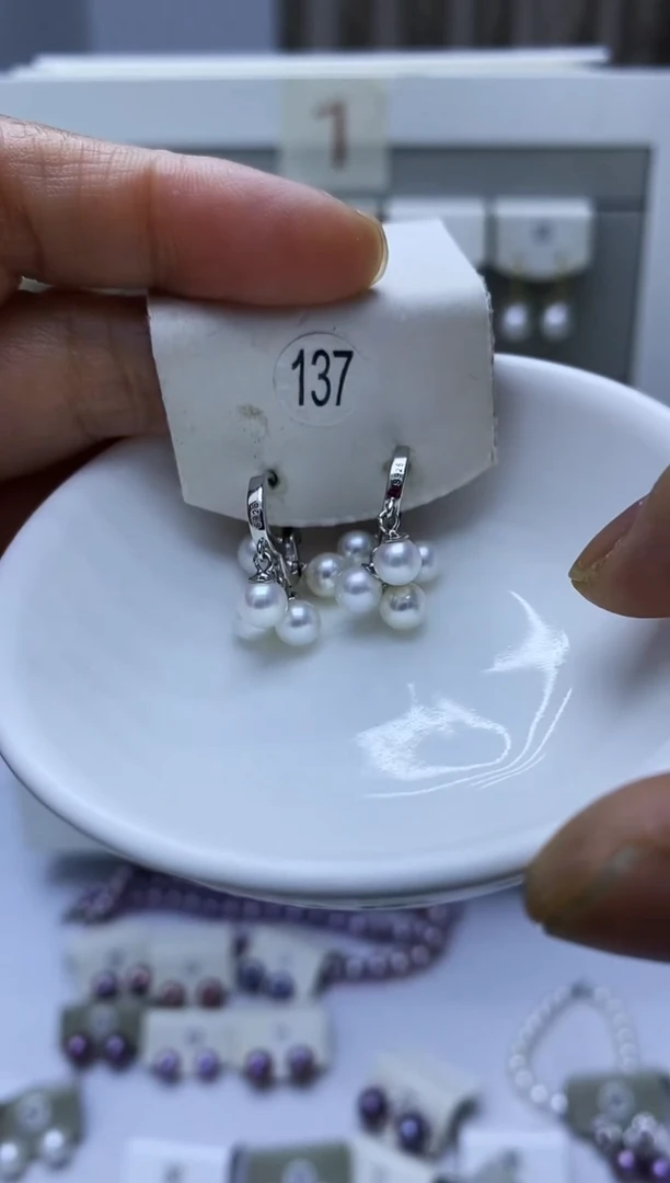 银S925镶嵌淡水珍珠耳饰137