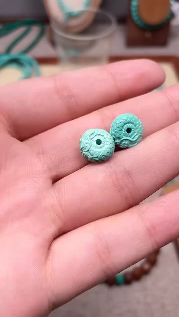 云见匠心手作雕刻，尺寸12