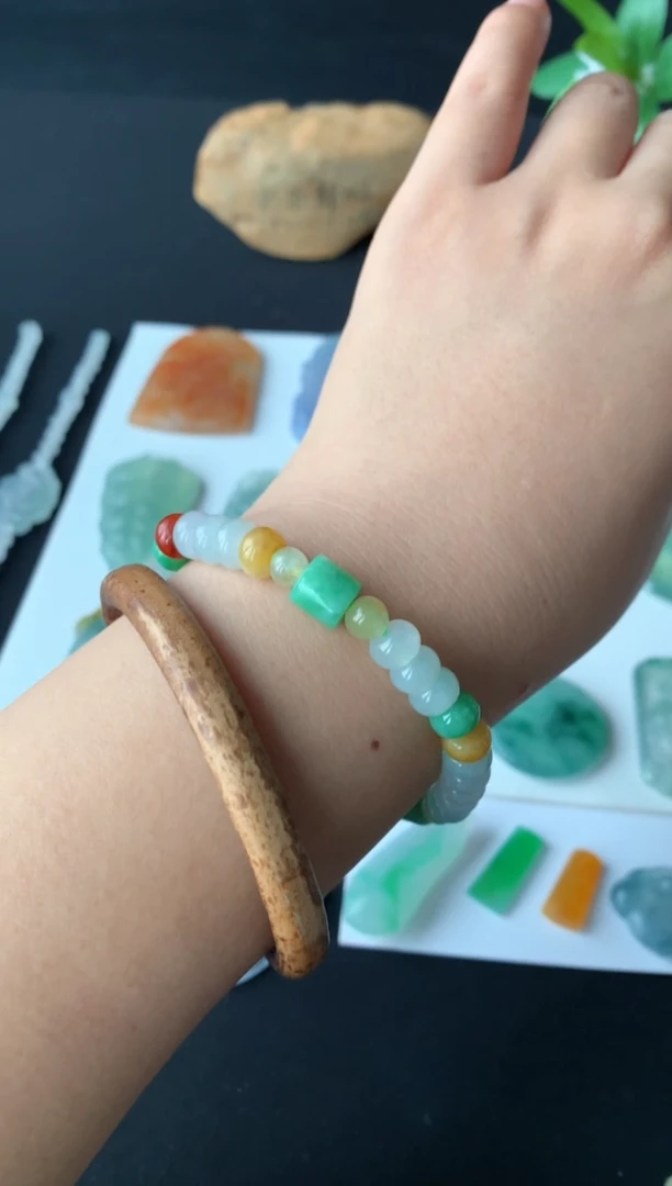 定制翡翠未镶嵌1002606572