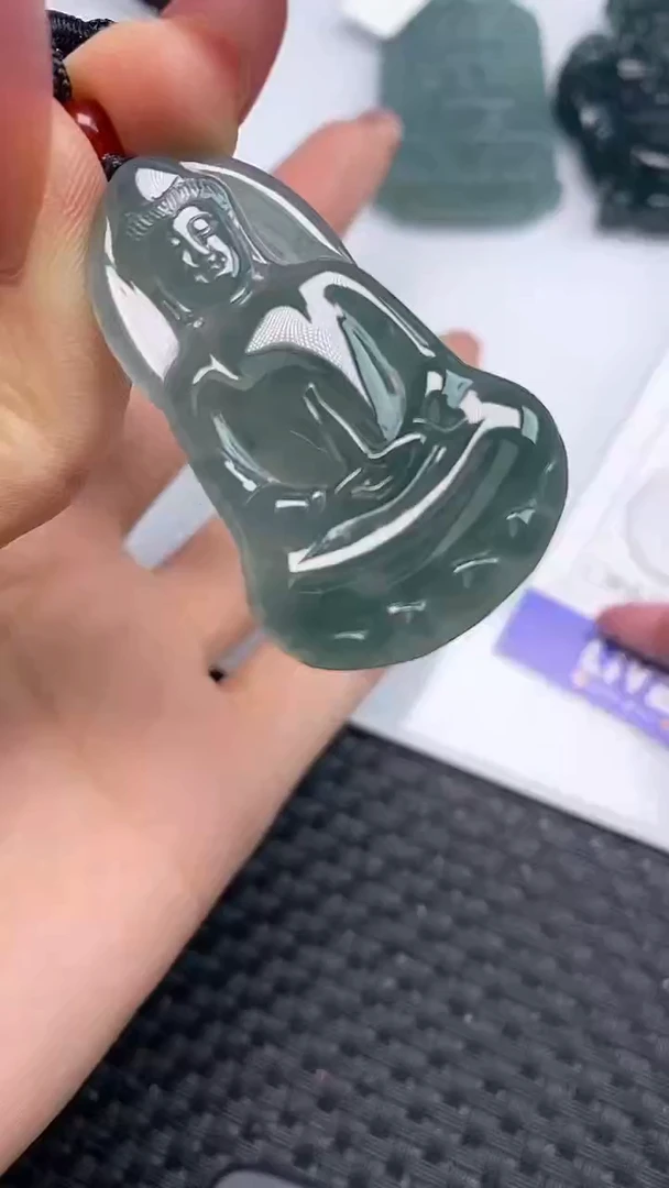 翡翠未镶嵌颈饰多样性发货 只发一件 观音