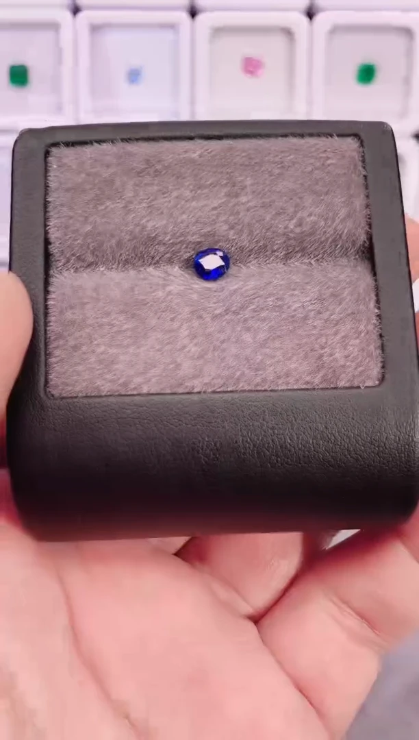 裸石蓝宝石未镶嵌0.6