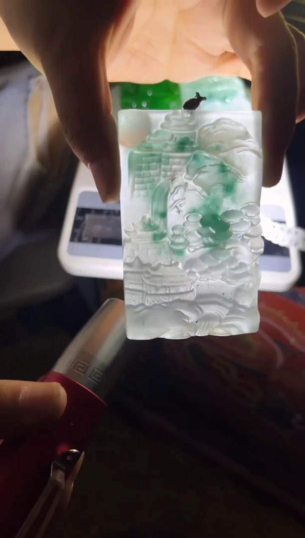 冰飘花山水牌一个