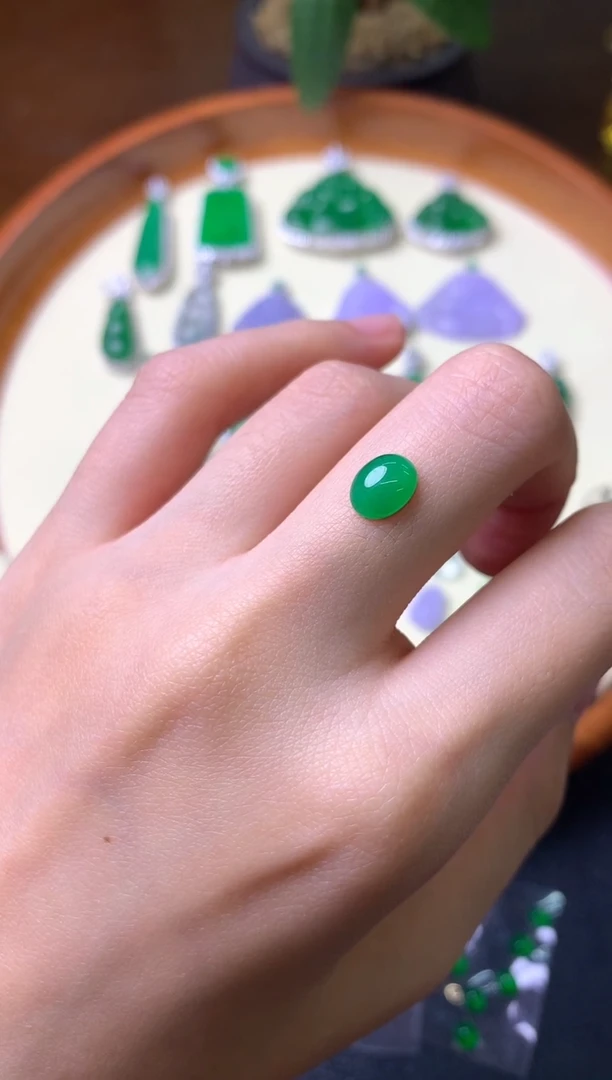 【闪购商品】定制翡翠未镶嵌裸石（镶嵌定制）