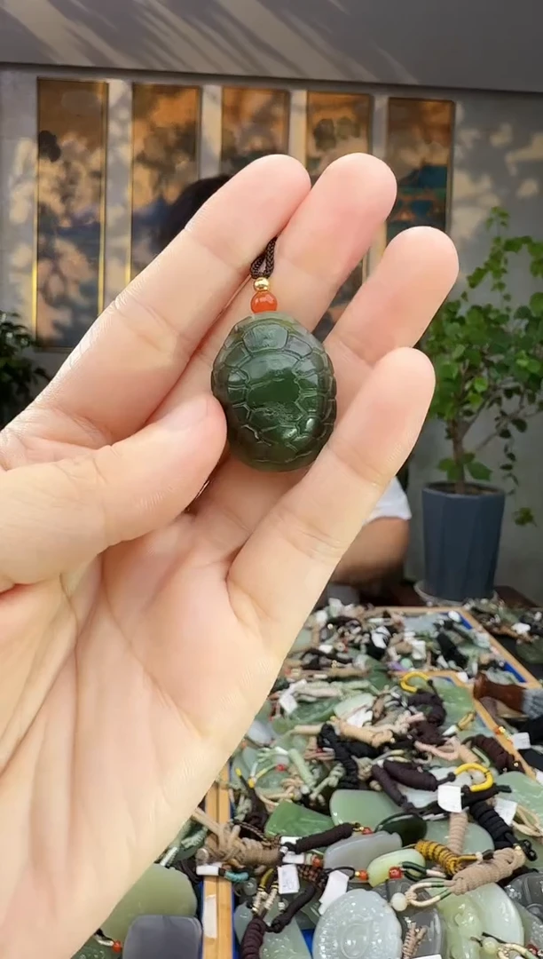 未镶嵌和田玉挂件拍一发一