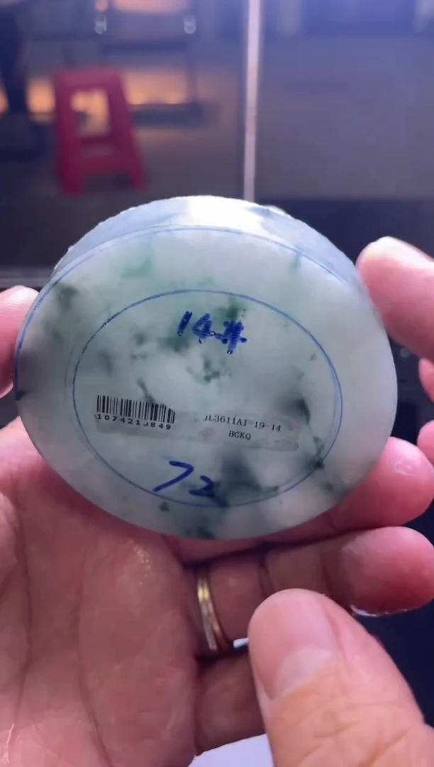 未镶嵌手镯定制翡翠半*烟翡翠定制手镯含芯