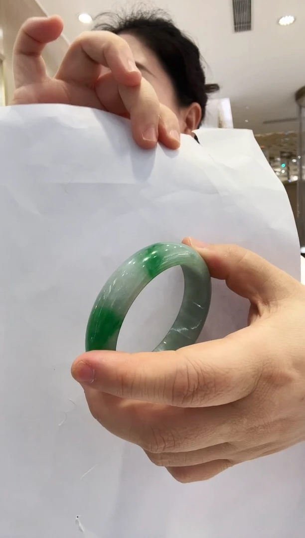 翡翠手镯未镶嵌自*醒49