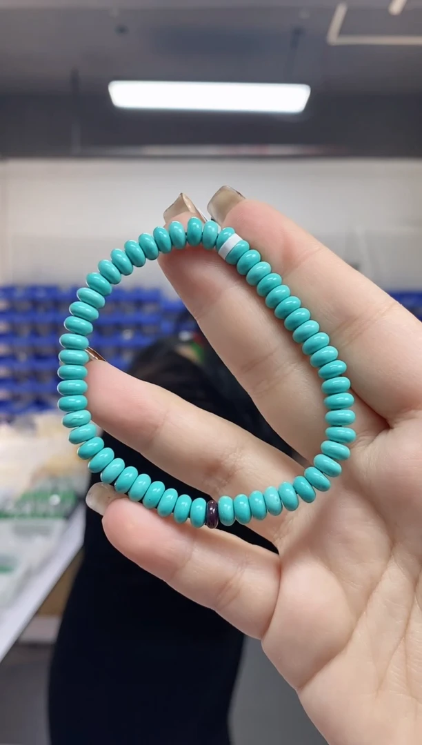 【闪购商品】苏纪石（舒俱来）手串未镶嵌多样性发其一颜色微差