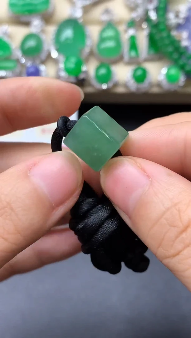 颈饰未镶嵌翡翠326-中国好珍宝