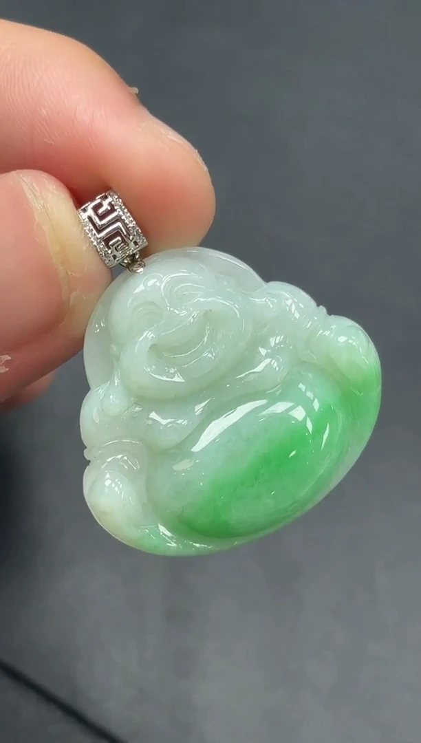 18K金镶嵌挂件翡翠佛公