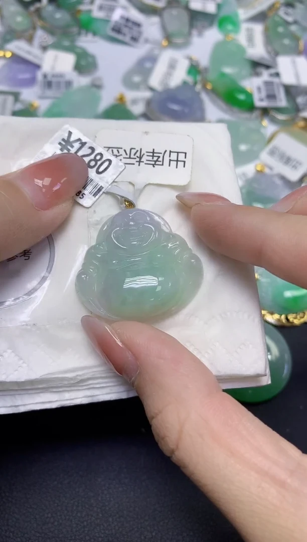 颈饰18K金镶嵌翡翠天然缅甸翡翠A货百元以上9元证书费自理