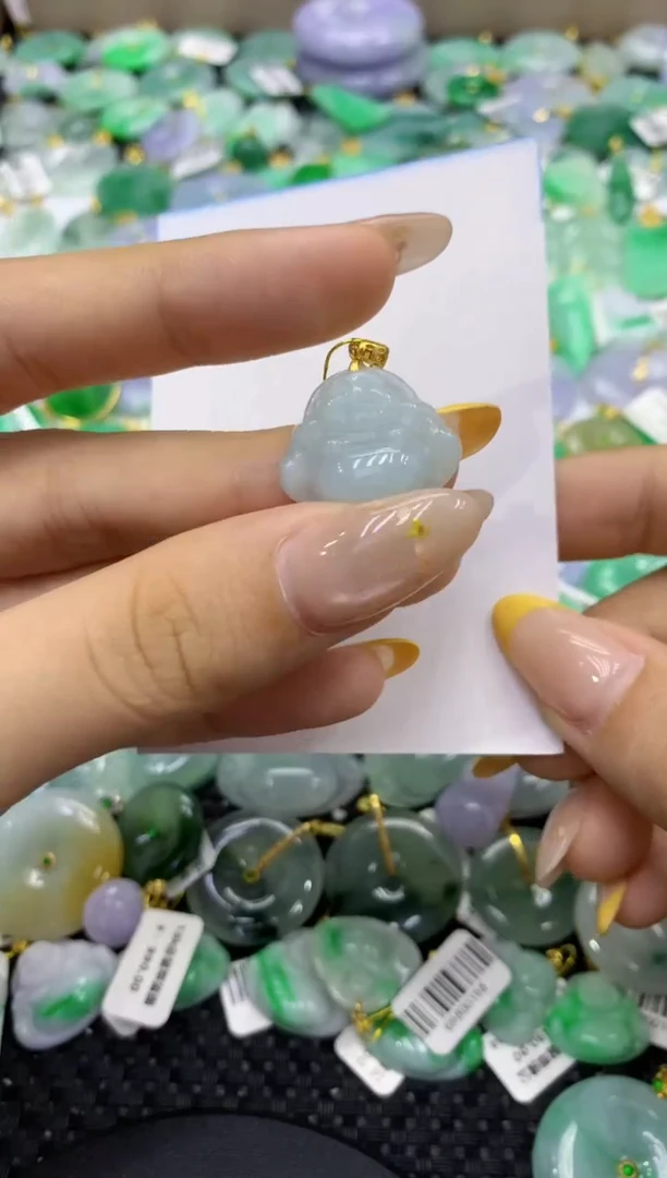 颈饰未镶嵌翡翠天然缅甸翡翠A货