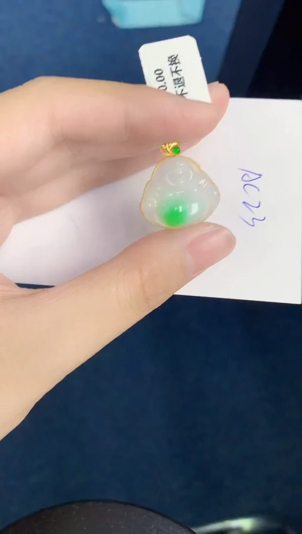 翡翠18K金镶嵌颈饰天然翡翠緬甸A貨