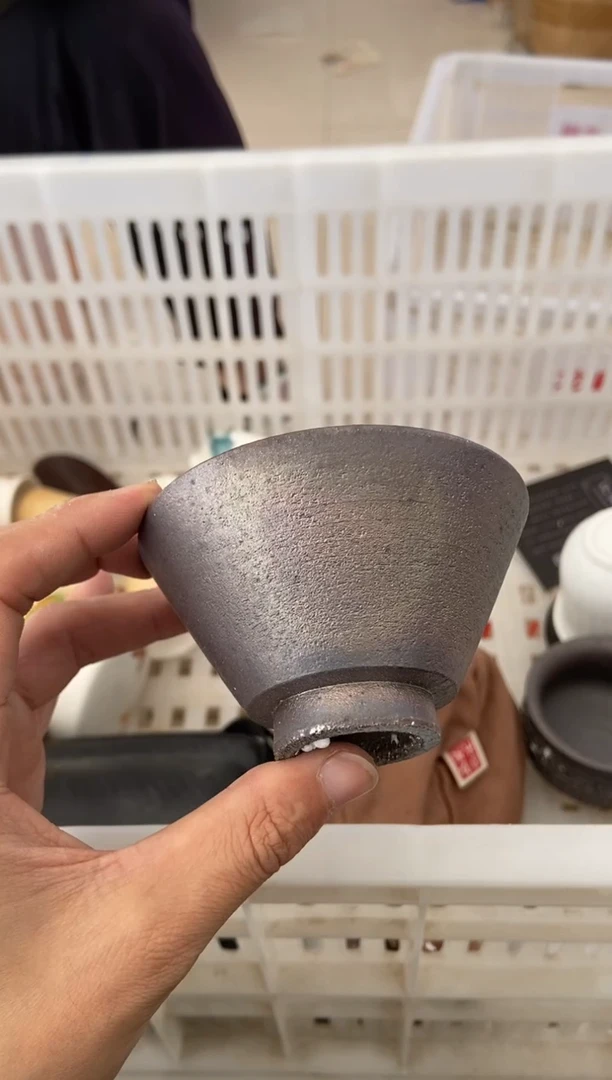 杯无运费险有瑕疵的摄影的产品有使用过的痕迹有点脏介意勿拍