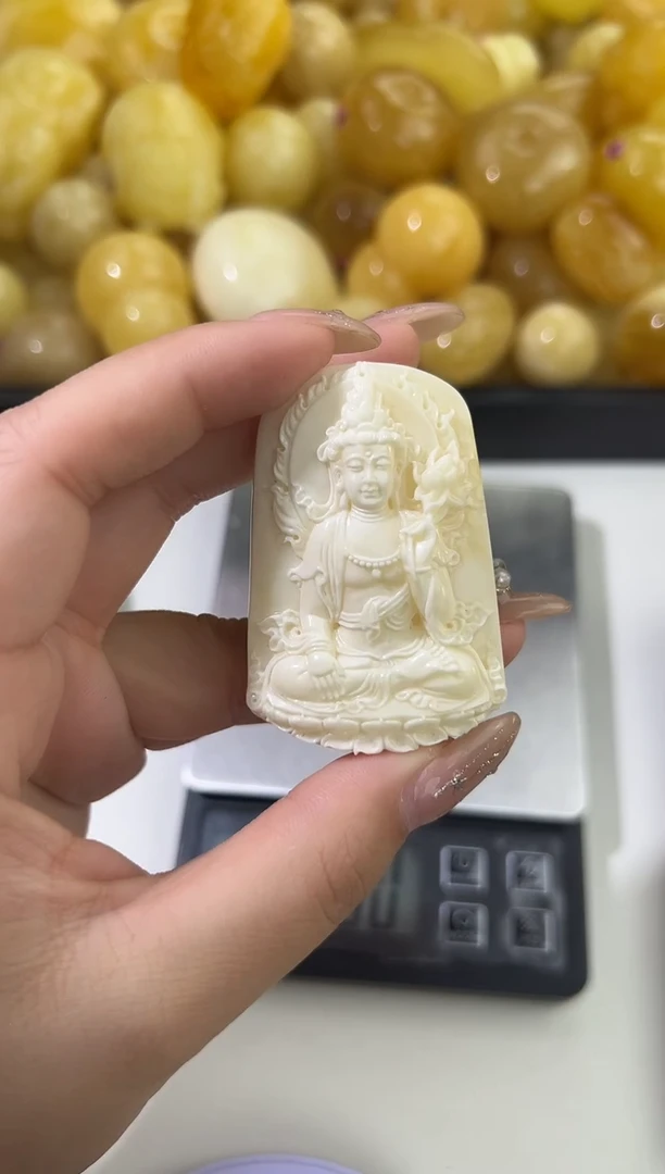 裸石琥珀未镶嵌琥珀蜜蜡吊坠