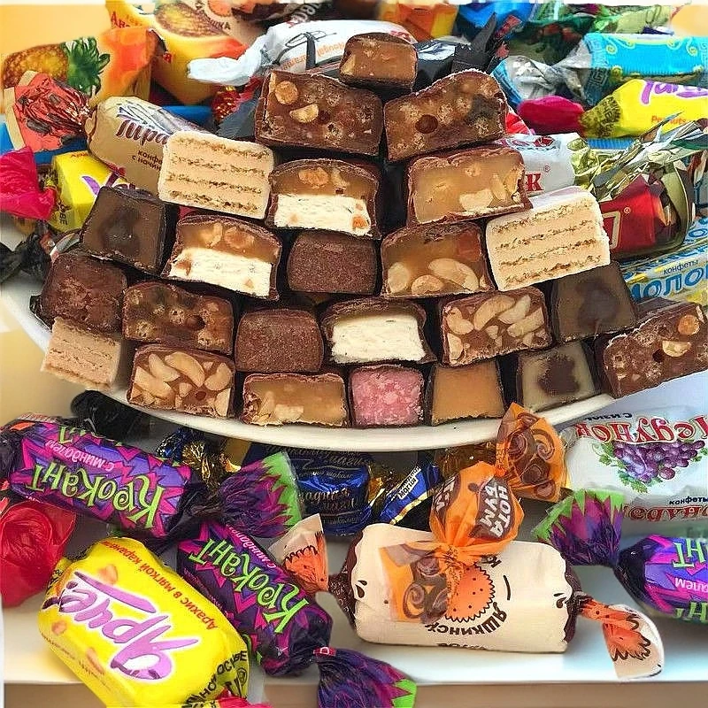 俄罗斯混合糖多种口味软糖威化糖巧克力夹心糖散装什锦年货500克