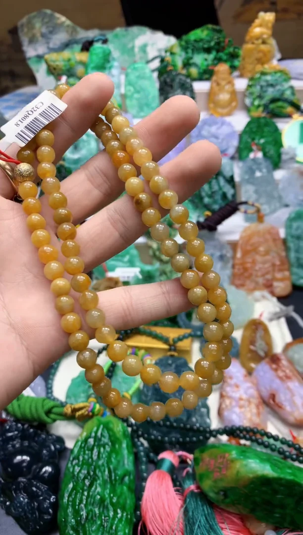 颈饰未镶嵌翡翠拥****亮天然A货翡翠