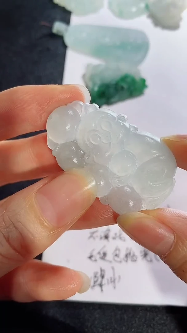 未镶嵌定制翡翠23123158123132