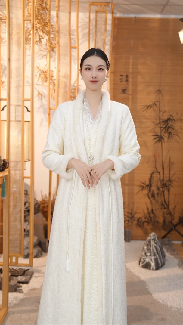 芯善/羊毛高品质设计师款外披大衣