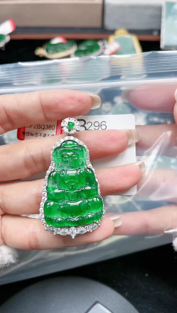 【闪购商品】翡翠颈饰银S925镶嵌296赠皮绳