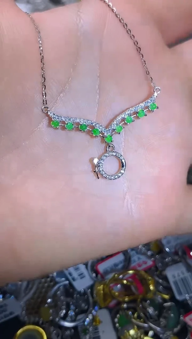 银S925镶嵌戒指翡翠百内无证书