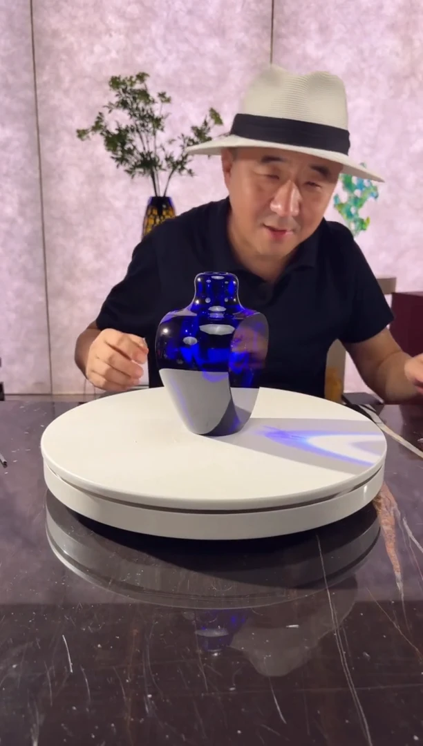 摆件璨石美学宝石蓝艺术香薰瓶